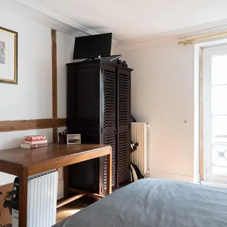 Splendid Flat Near The Marais * Parigi